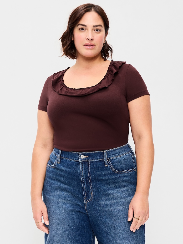 Lettuce-Edge Scoop-Neck Top