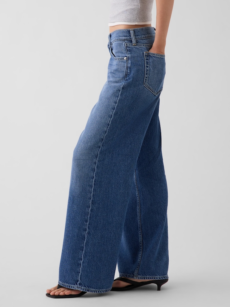 Low Rise UltraSoft Stride Wide-Leg Jeans