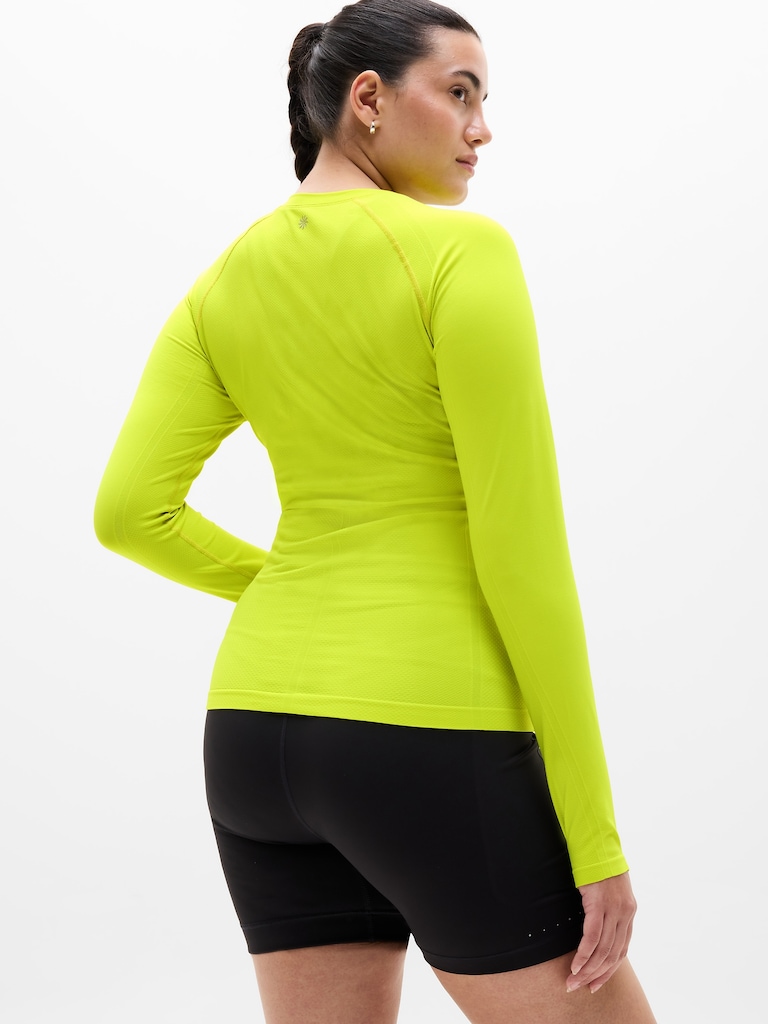 Momentum Flex Top