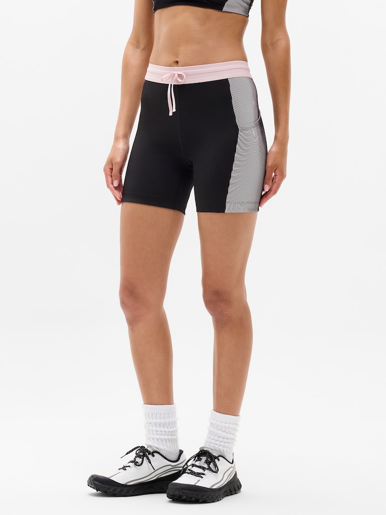Run Club Ribbed 5" Short