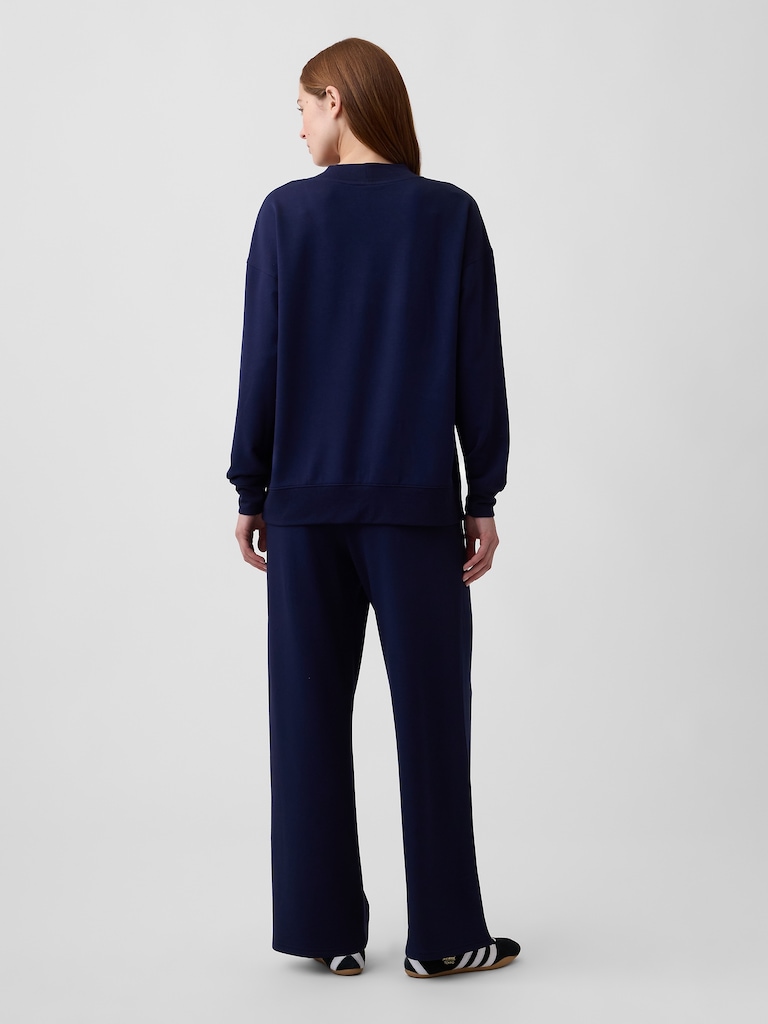 CloudLight Relaxed Wide-Leg Sweatpants