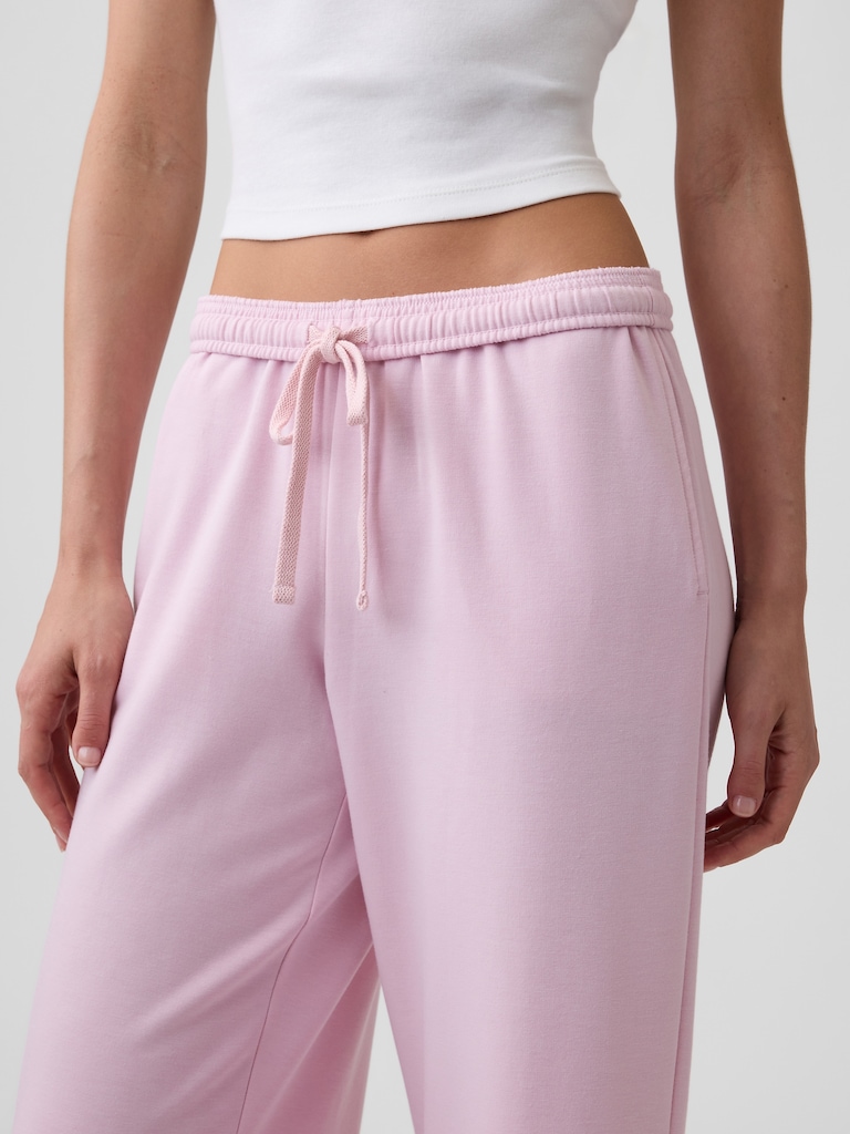 CloudLight Relaxed Wide-Leg Sweatpants