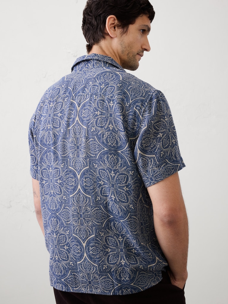 Standard-Fit Coastal Resort Shirt