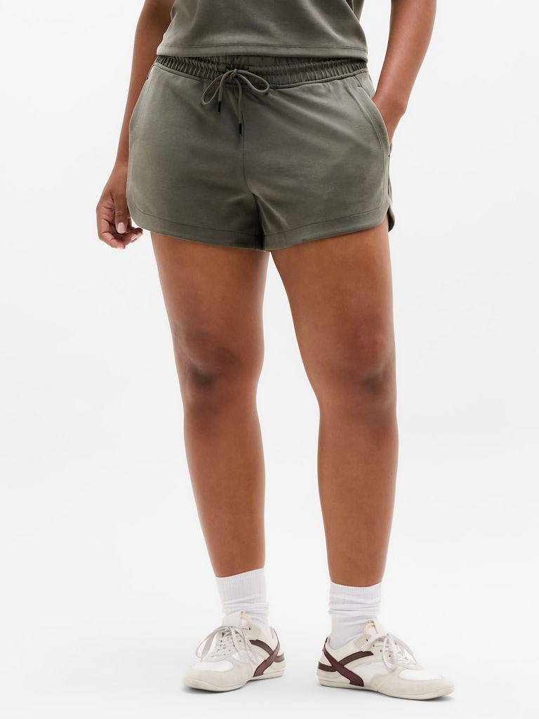 Seasoft Mid Rise 4" Short