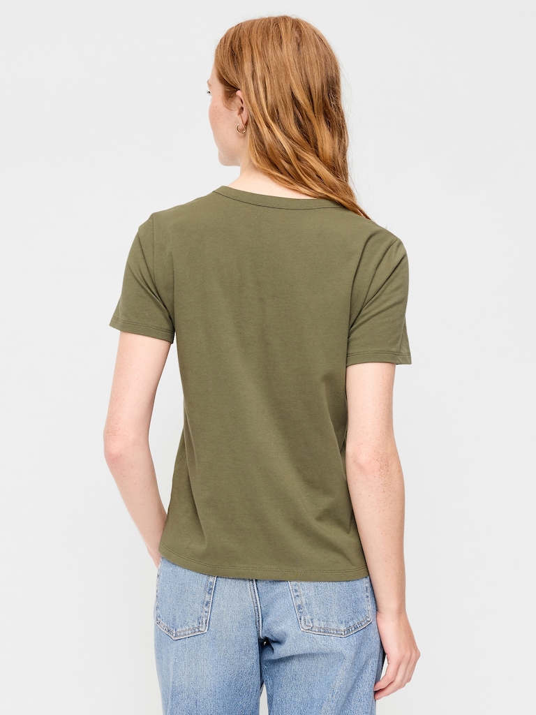 Canada Logo Graphic T-Shirt