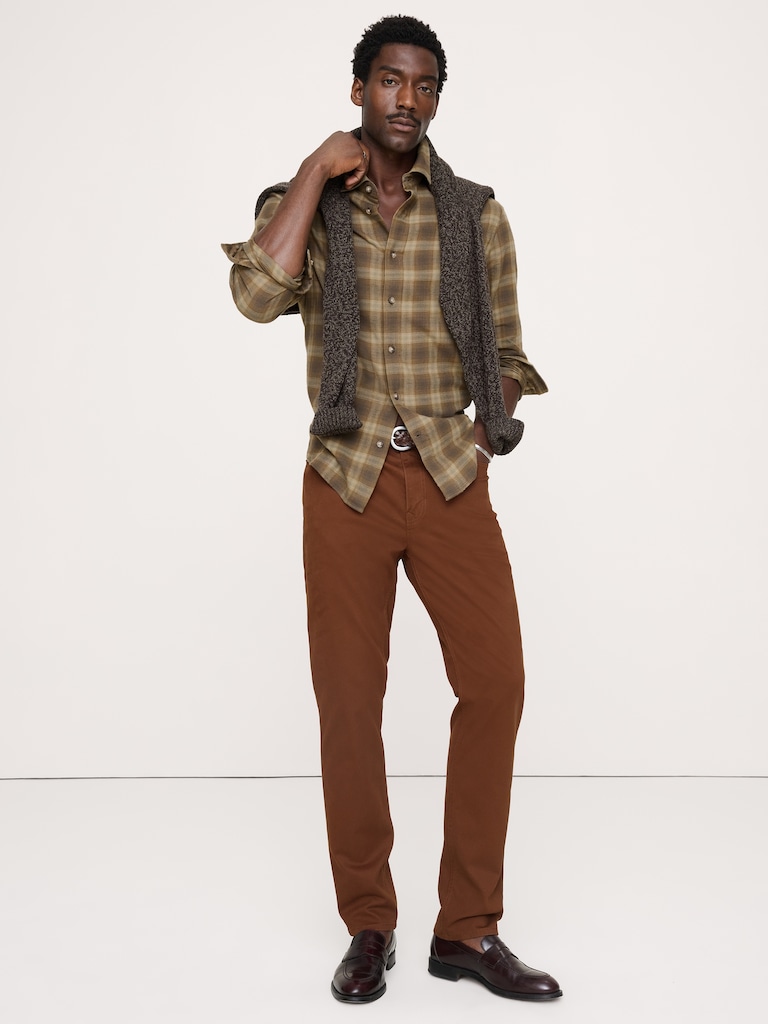 Slim Traveler Pant