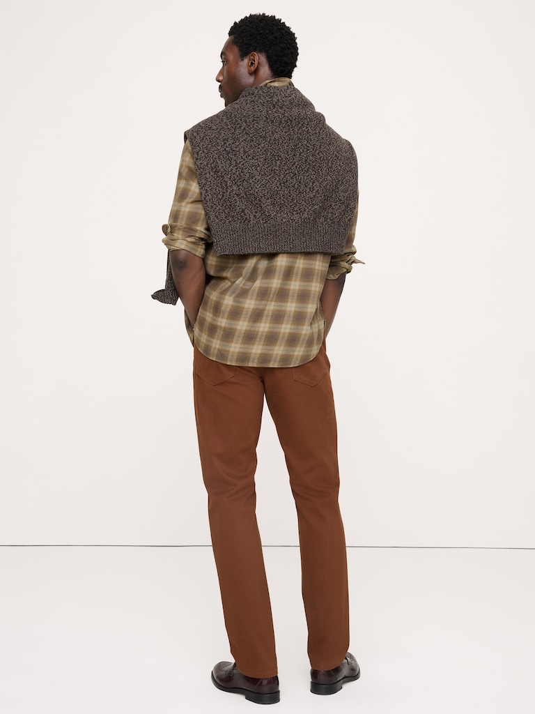 Slim Traveler Pant