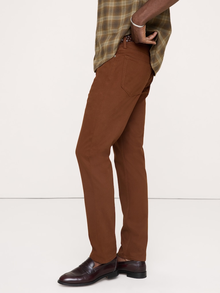 Slim Traveler Pant