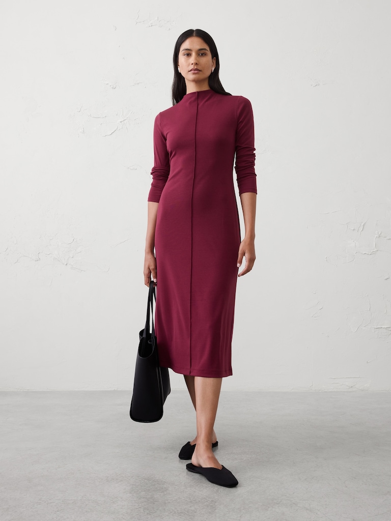 Cozy Ribbed Knit Midi Dress