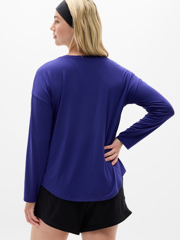 Move With Ease Top