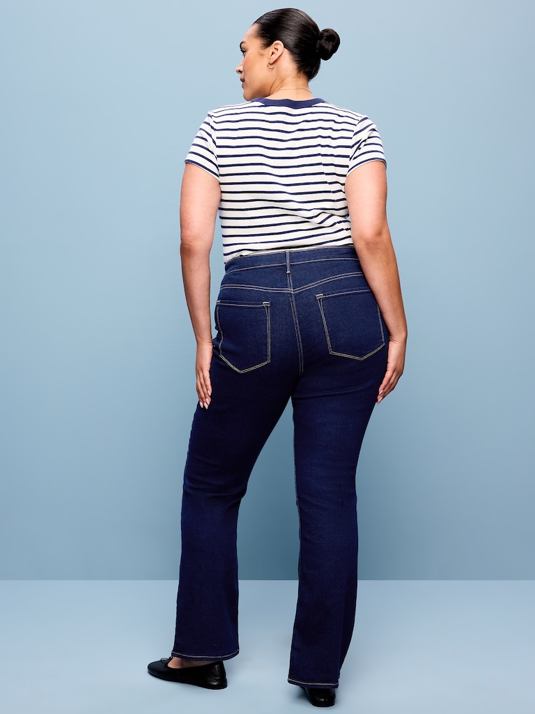 Mid-Rise Wow Boot-Cut Jeans