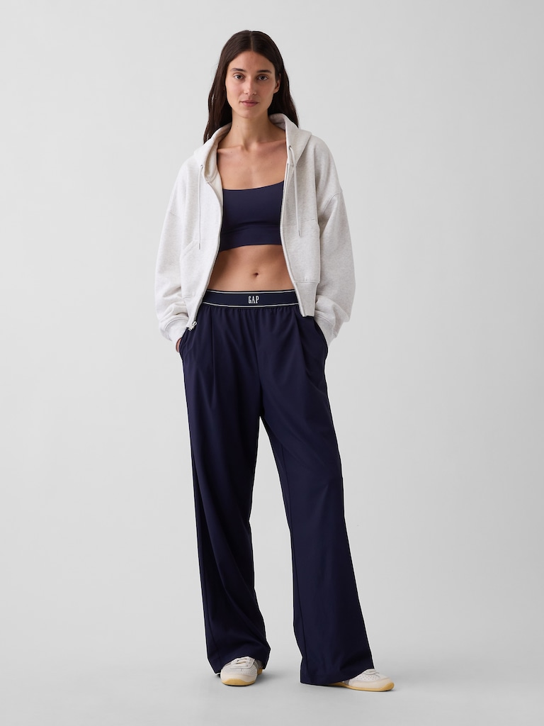 GapFit Pleated Easy Logo Pants