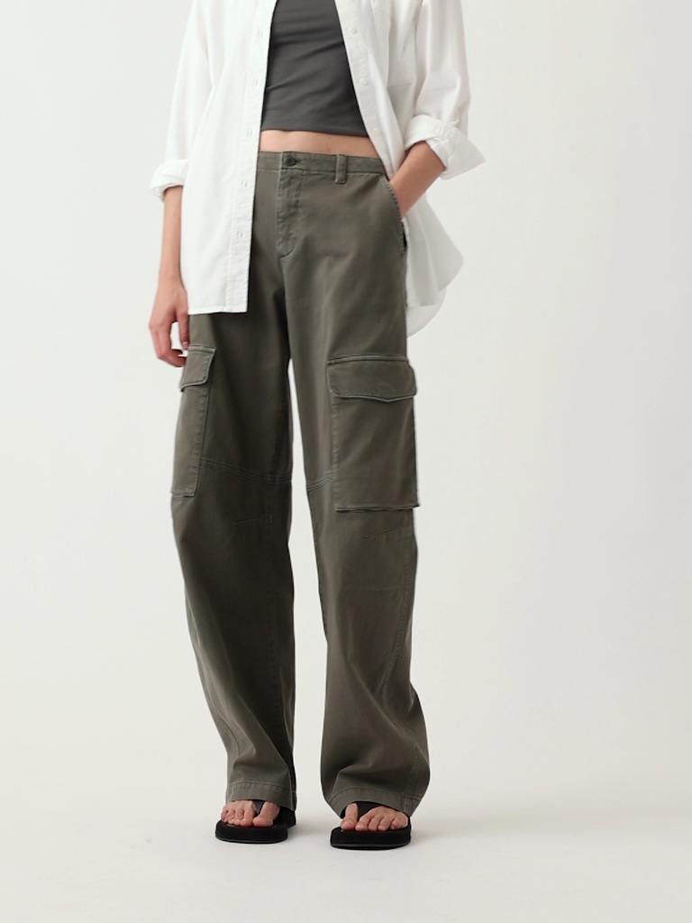 Low Rise Twill Baggy Barrel Cargo Pants