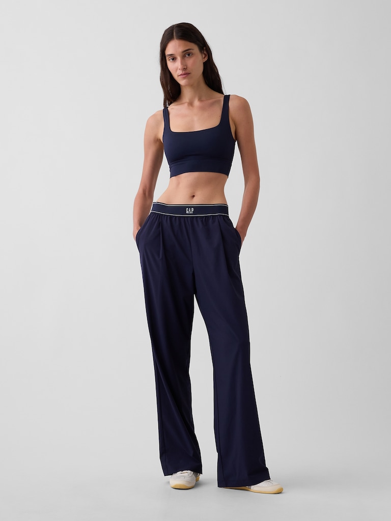 GapFit Pleated Easy Logo Pants