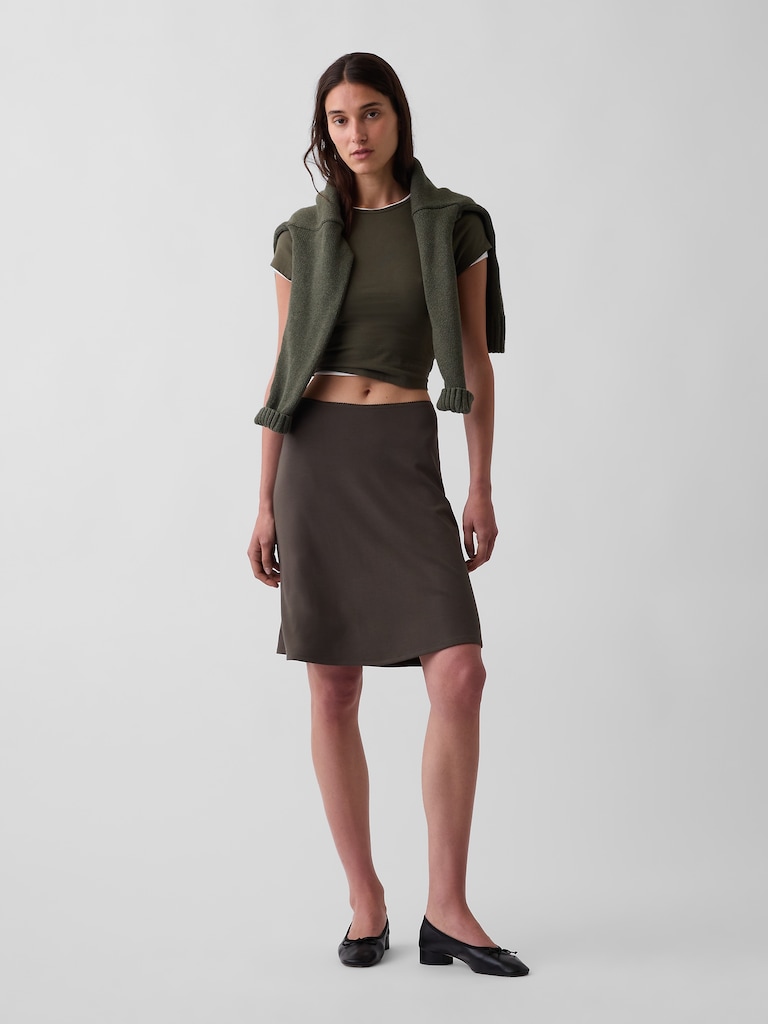 Easy Knee-Length Skirt