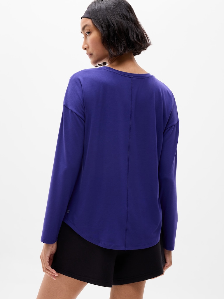 Move With Ease Top