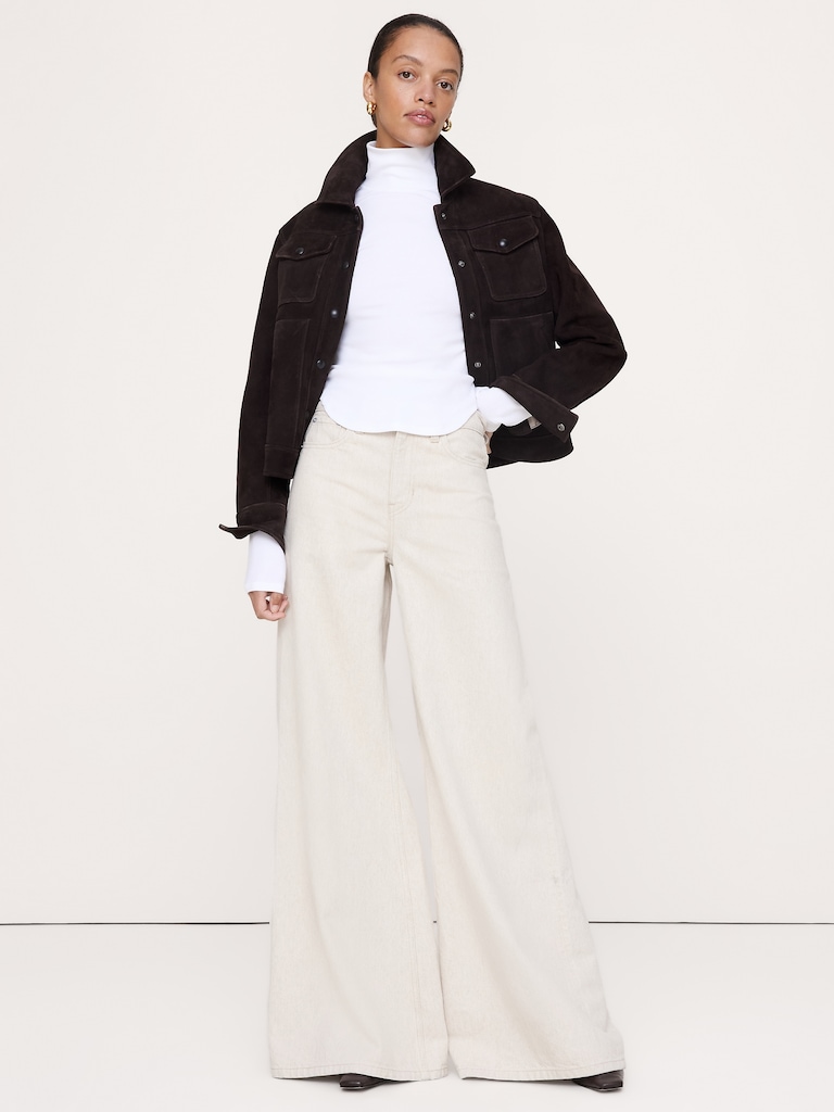 Ribbed Long-Sleeve Turtleneck T-Shirt