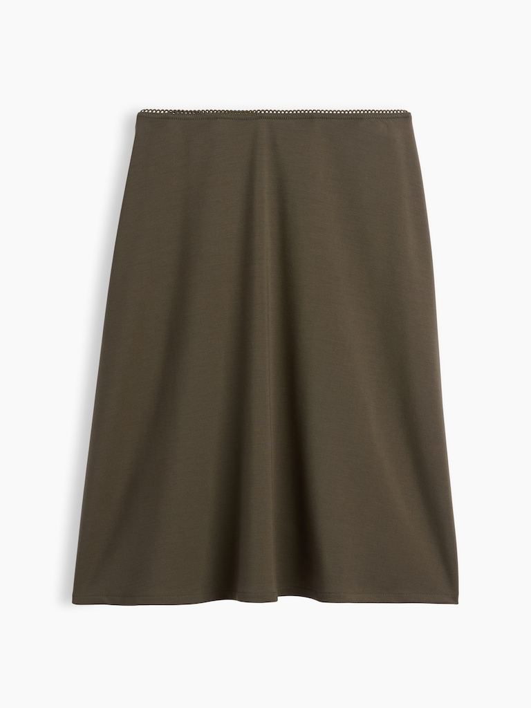 Easy Knee-Length Skirt