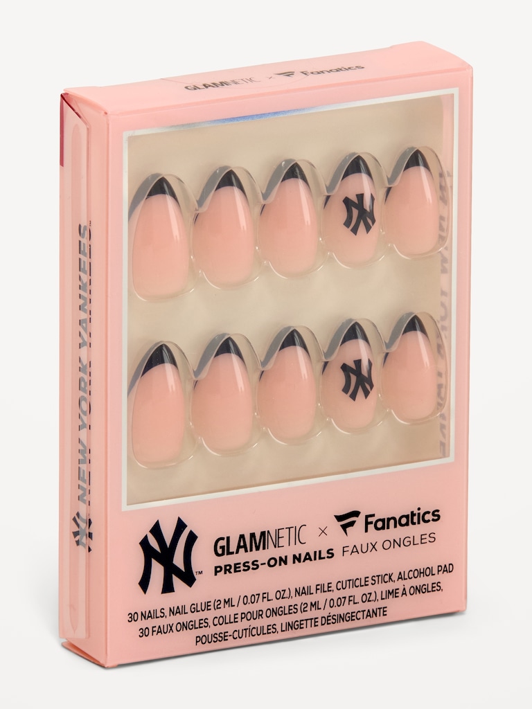 Glamnetic x Fanatics New York Yankees Press-On Nail Kit