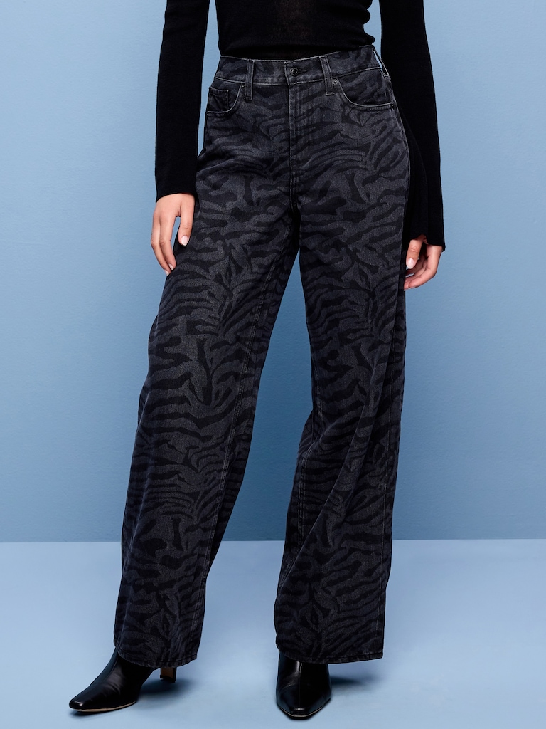 High-Waisted Baggy Wide-Leg Jeans