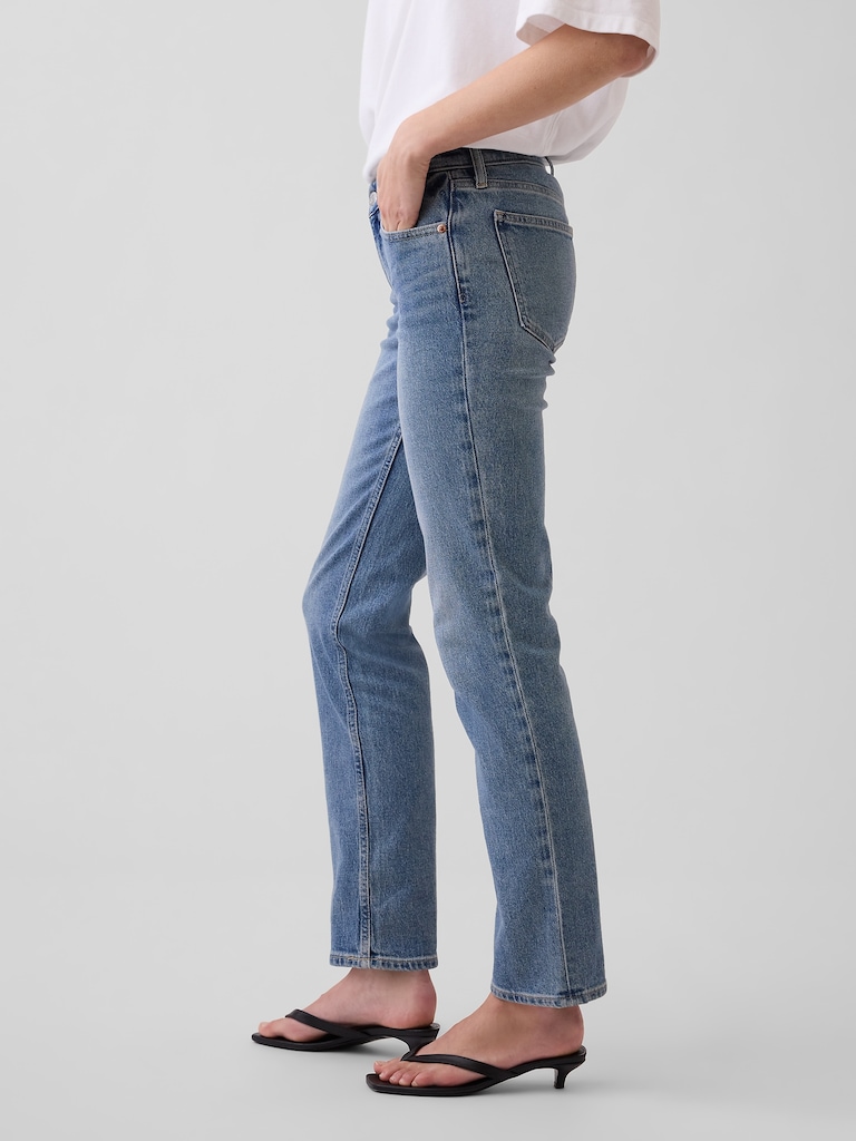 Low Rise '90s Slim Straight Jeans