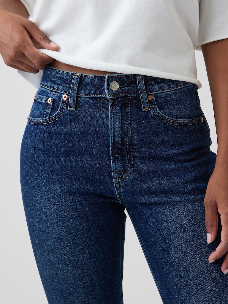 Curvy High Rise '90s Slim Straight Jeans