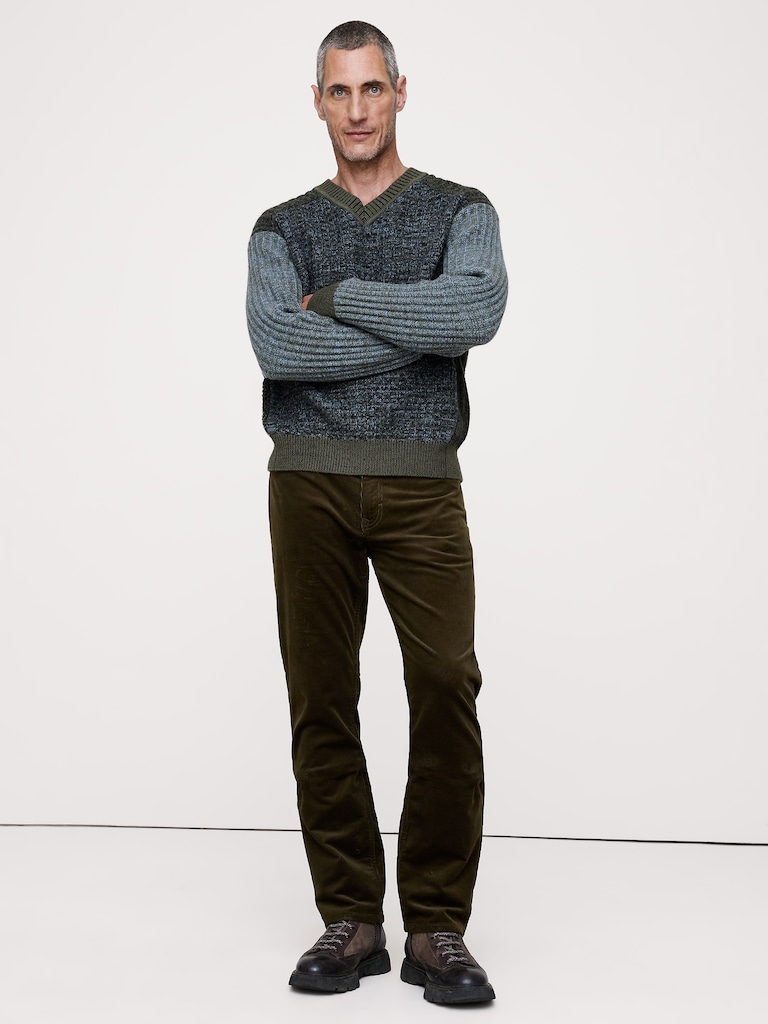 Straight Corduroy Traveler Pant