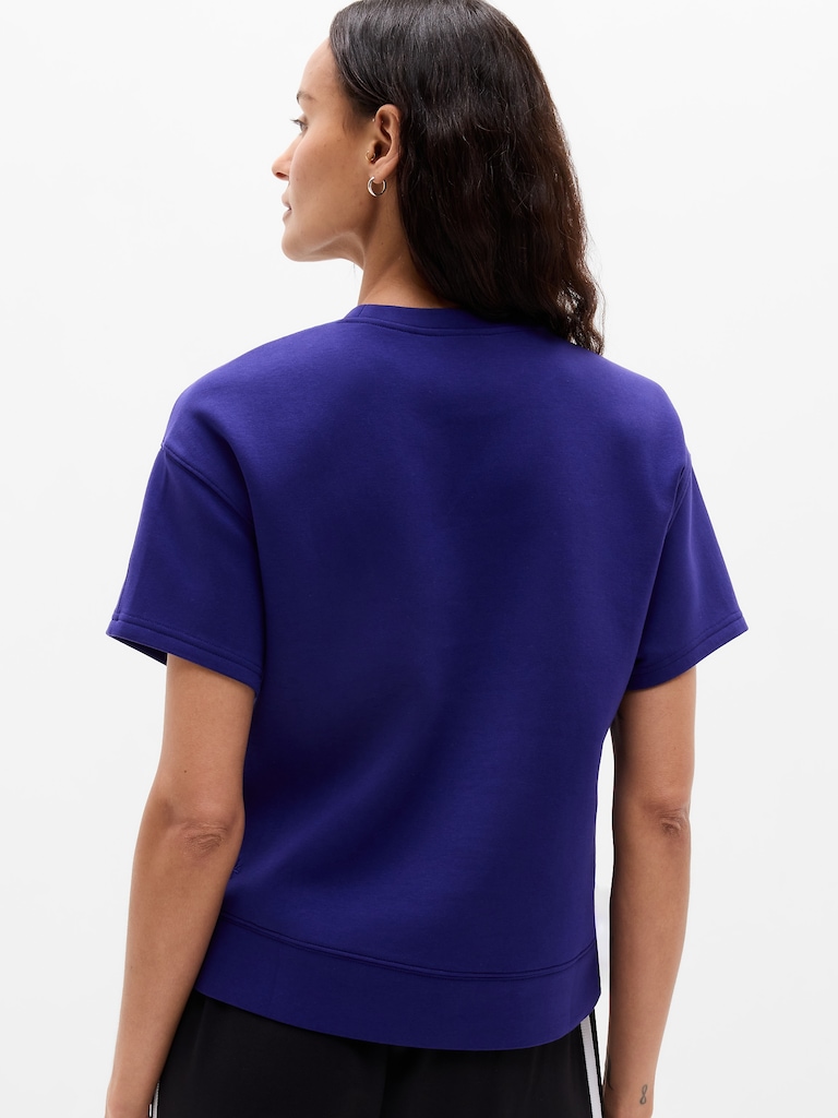 Form Knit Sweatshirt Tee