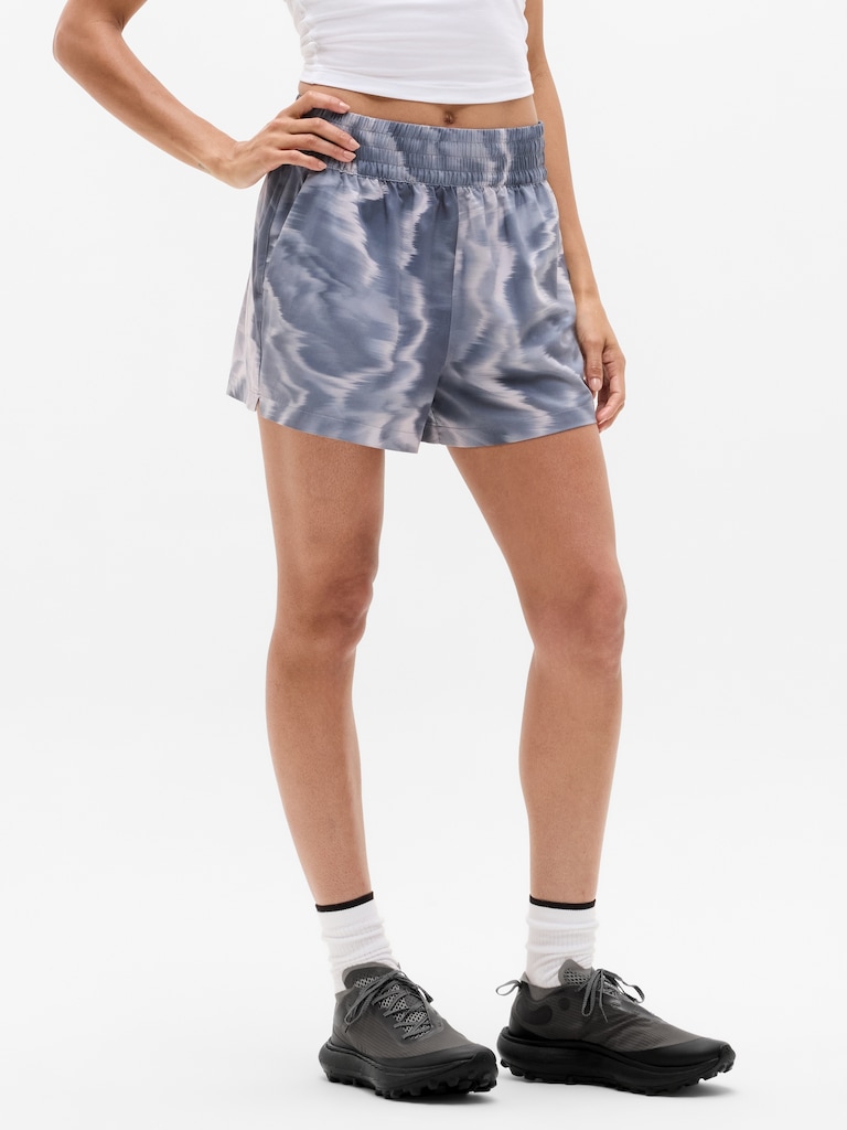 Weekender High Rise 3" Run Short
