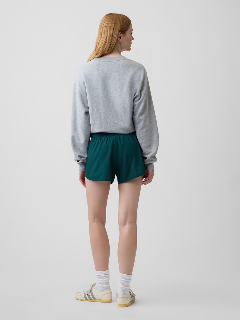 GapFit 3" Mid Rise Runaround Shorts