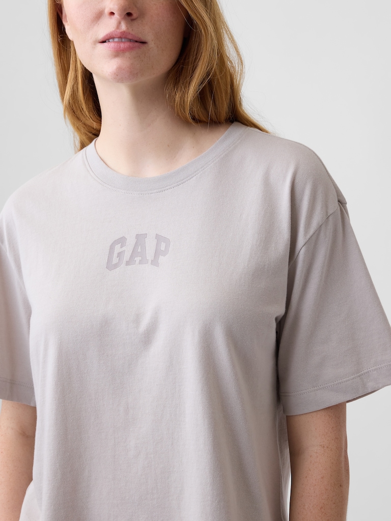 Relaxed Gap Mini Logo T-Shirt