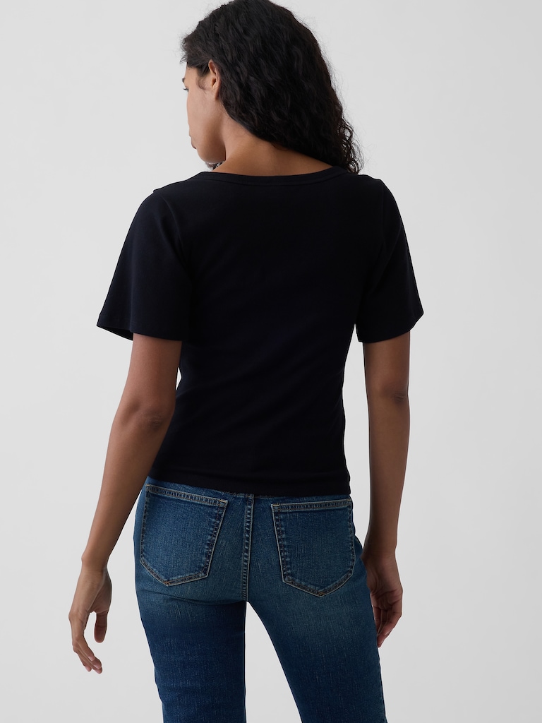 Rib Scoop T-Shirt