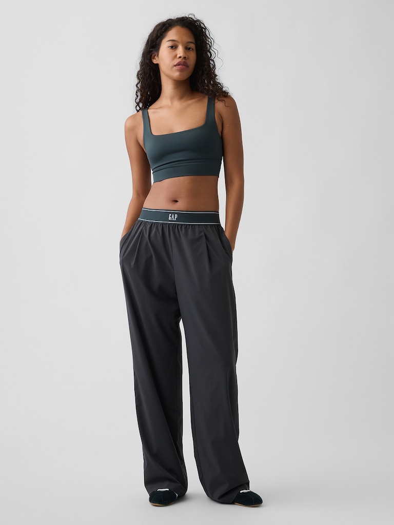 GapFit Pleated Easy Logo Pants