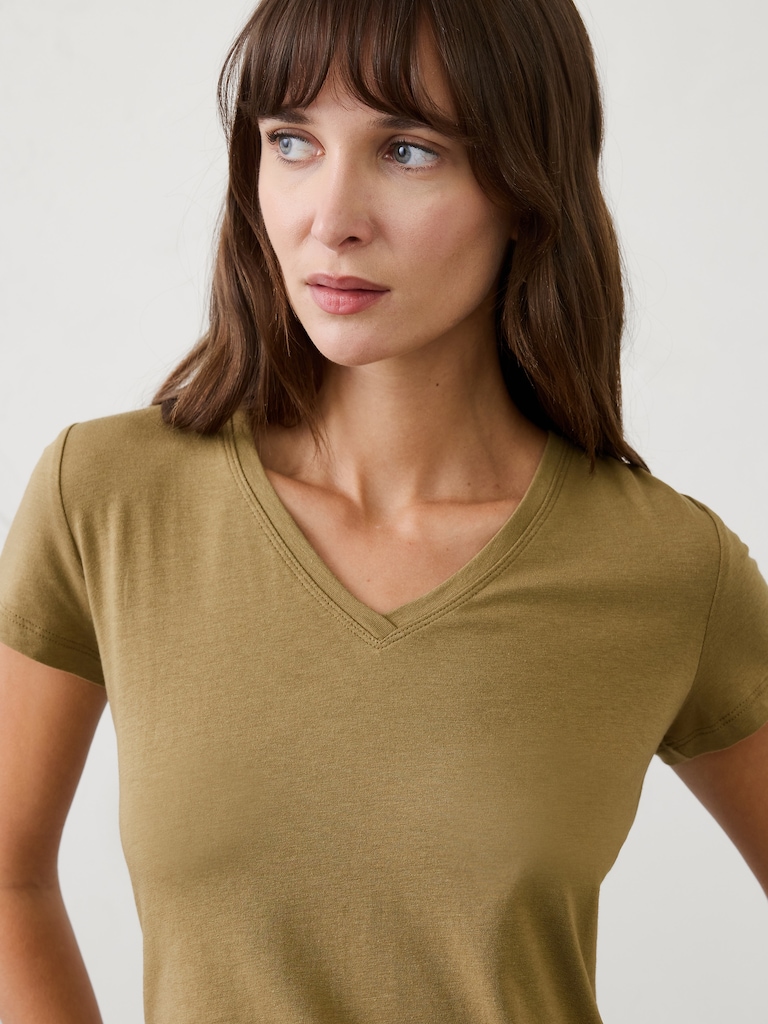 Timeless V-Neck T-Shirt