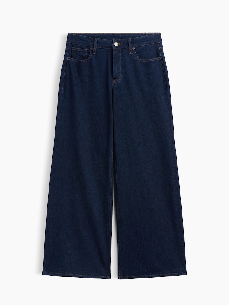 Curvy Mid Rise Wide-Leg Jeans