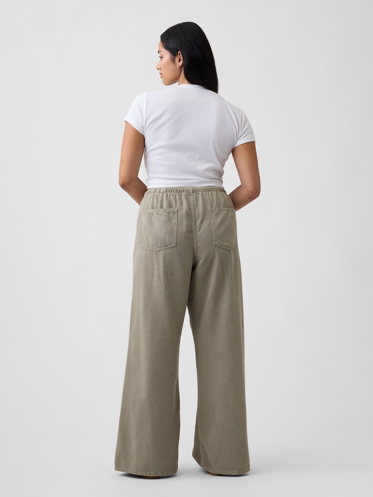 Mid Rise SuperLight Pull-On Wide-Leg Jeans
