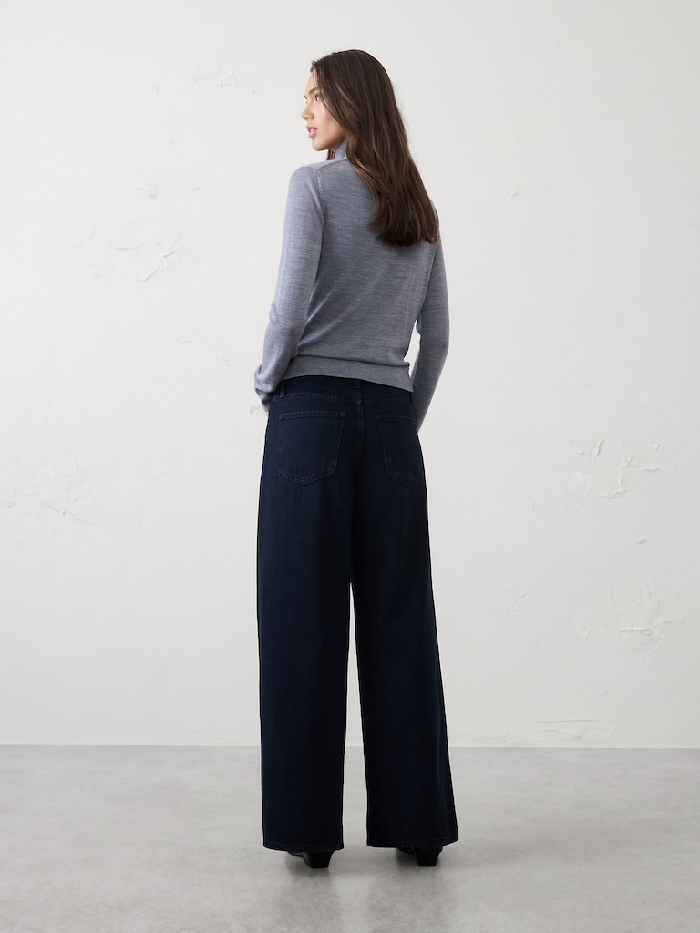 Wide-Leg Mid-Rise Jean