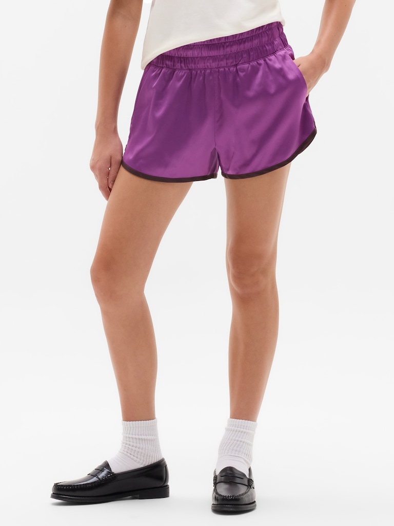 Athleta Girl Run Free Satin 2.5" Short