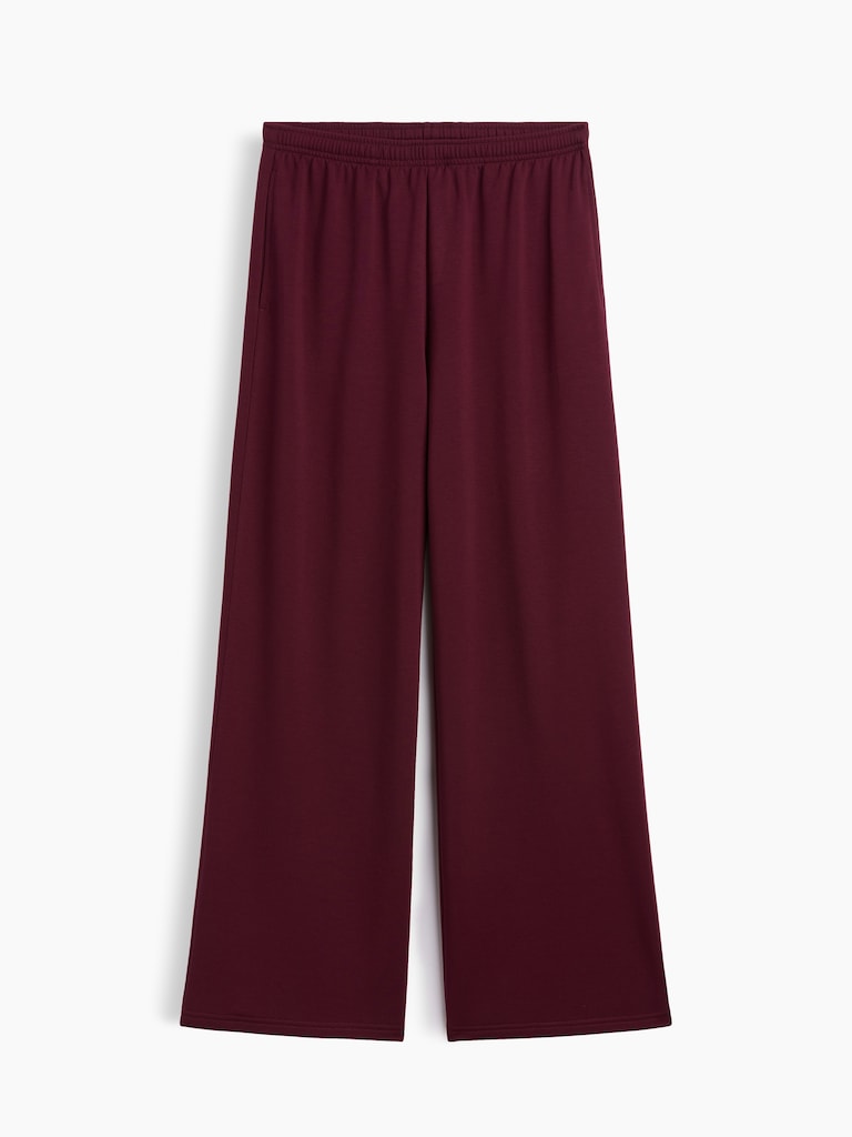 CloudLight Relaxed Wide-Leg Sweatpants