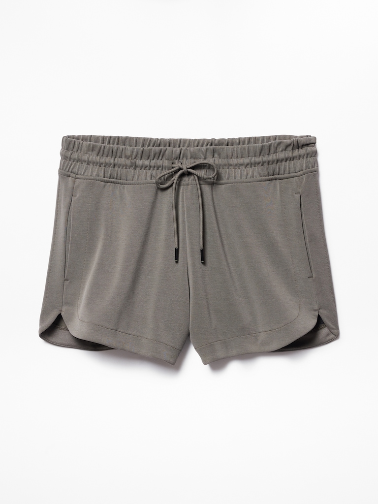 Seasoft Mid Rise 4" Short