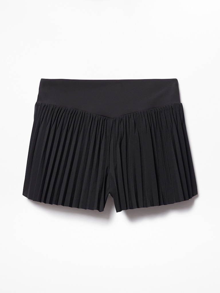 Featherweight Plissé Run Short