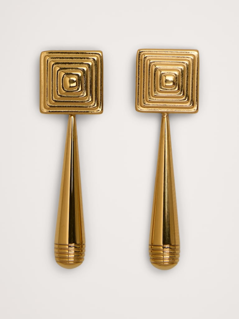 Iris Earrings By Heaven Mayhem