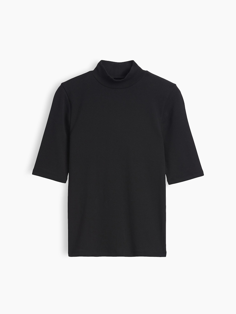 Modern Mockneck T-Shirt