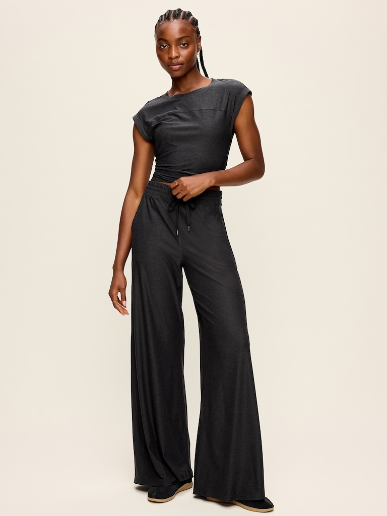 High-Waisted CloudMotion Wide-Leg Pants