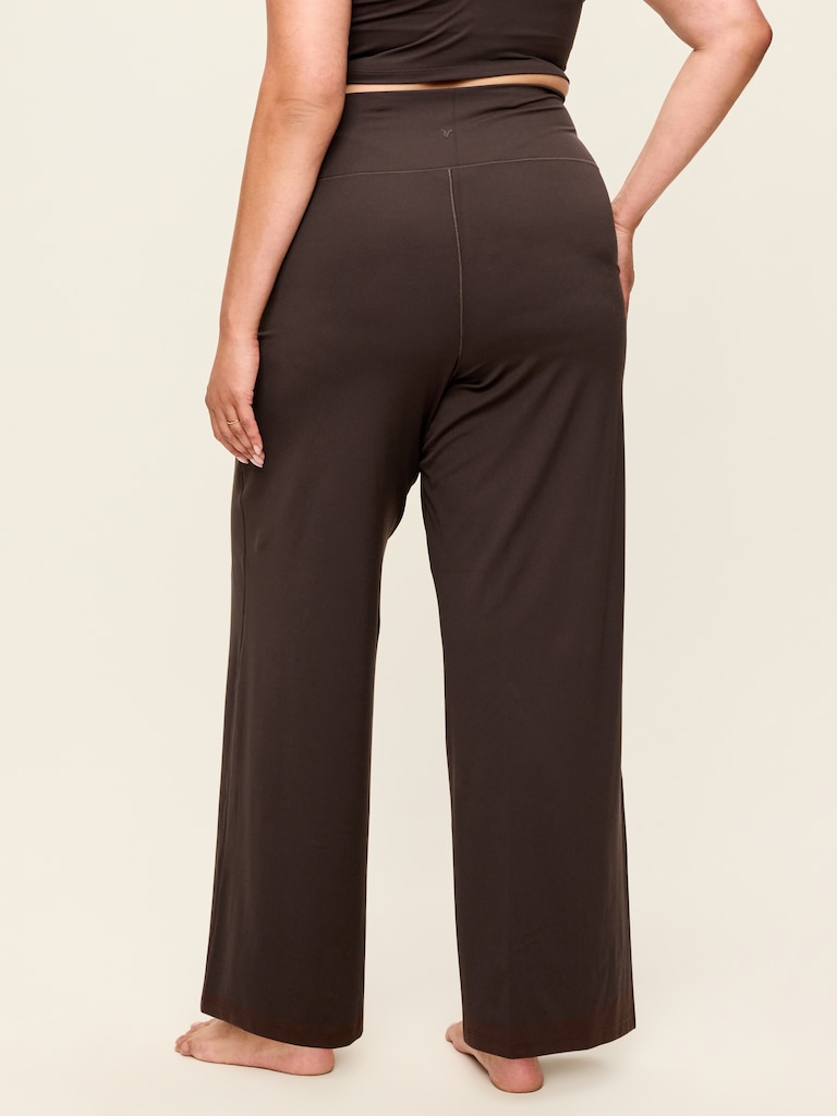 High-Waisted StudioSmooth Wide-Leg Pants