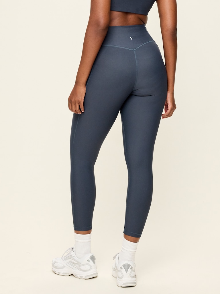 Extra-High Waisted PowerSoft Boundless 7/8 Pocket Leggings – No Front Seam
