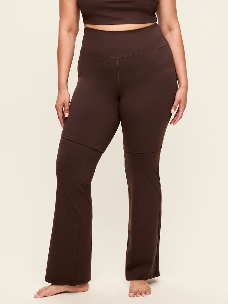High-Waisted StudioSmooth Flare Leggings