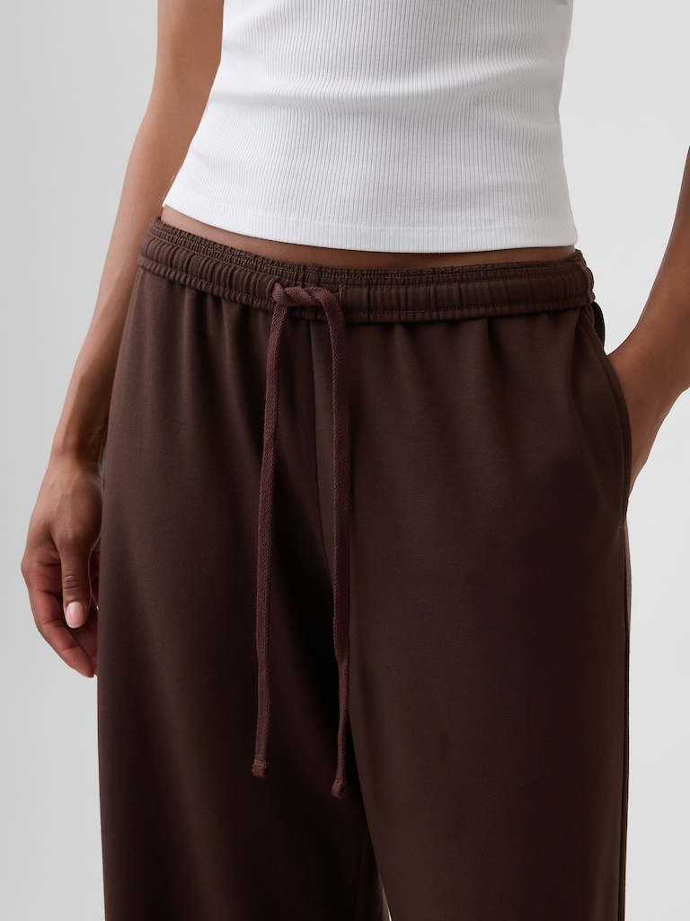 CloudLight Relaxed Wide-Leg Sweatpants