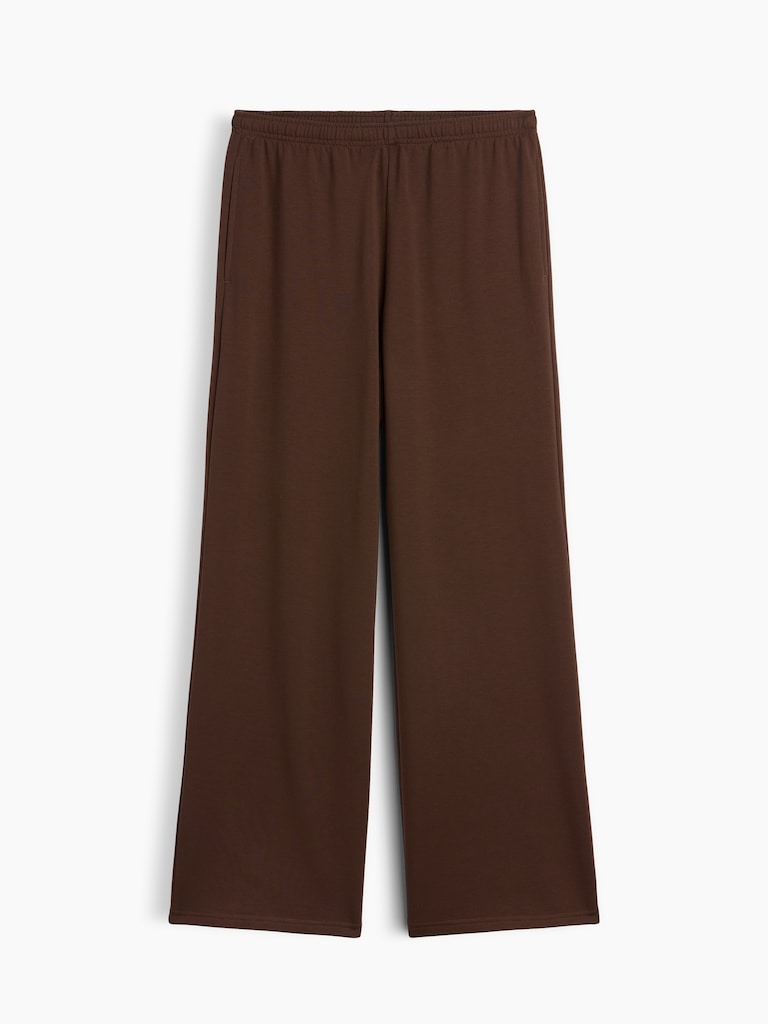CloudLight Relaxed Wide-Leg Sweatpants