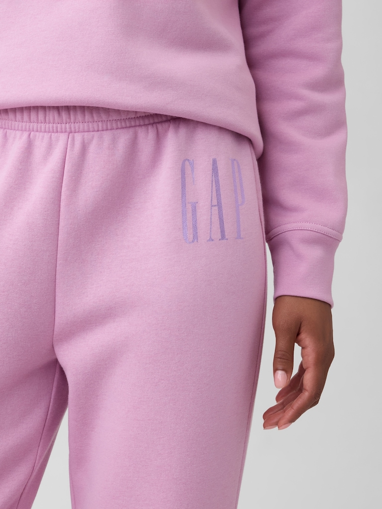 Gap Logo Pull-On Slim Sweatpants